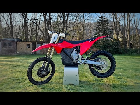 The Future of Enduro is Here and it’s Changed EVERYTHING! Stark Varg EX