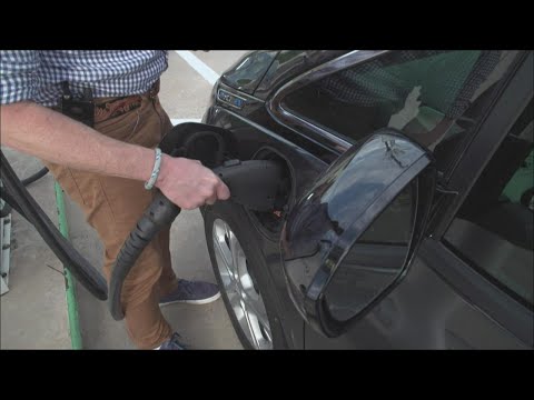 Electric vehicles in Texas: Do we have enough charging stations?